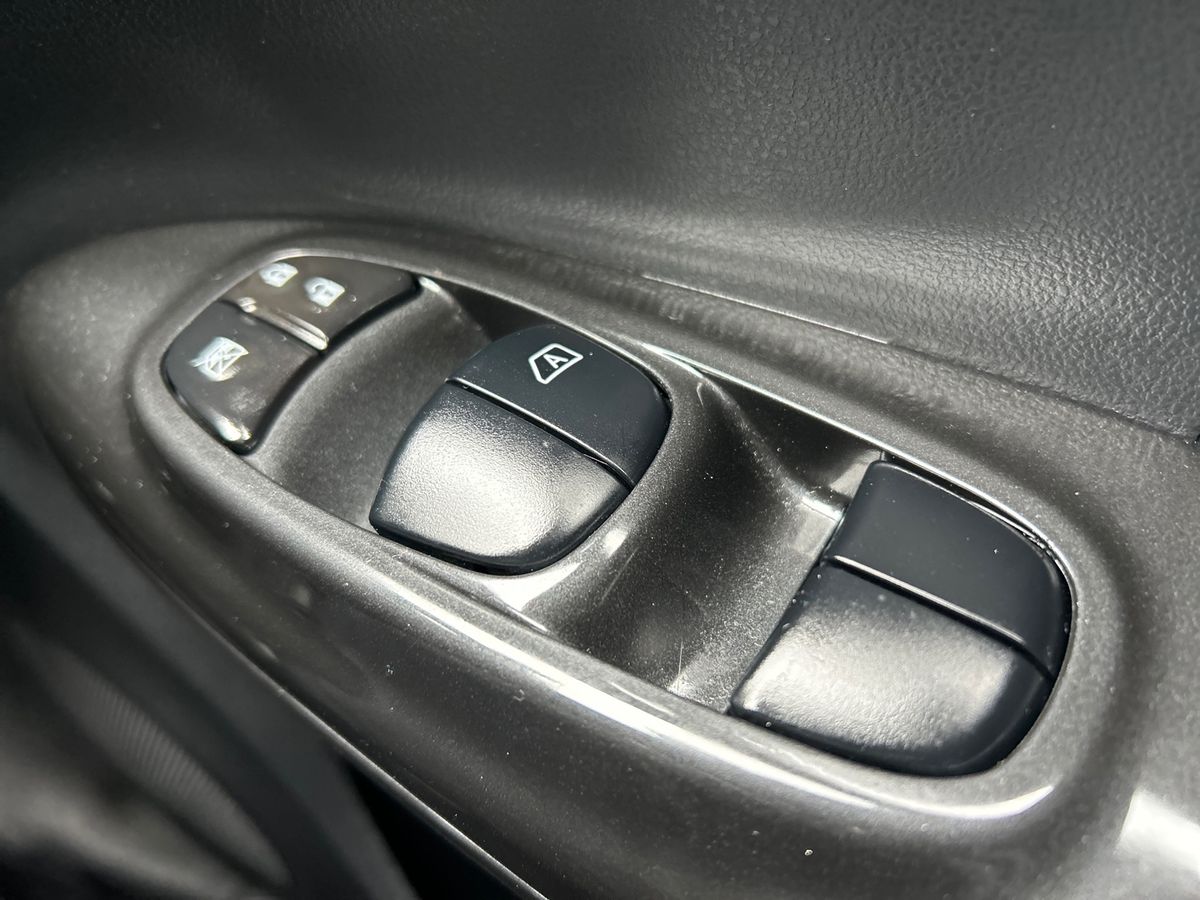 Used Nissan Juke 2018 for sale - 77666207: Photo 45