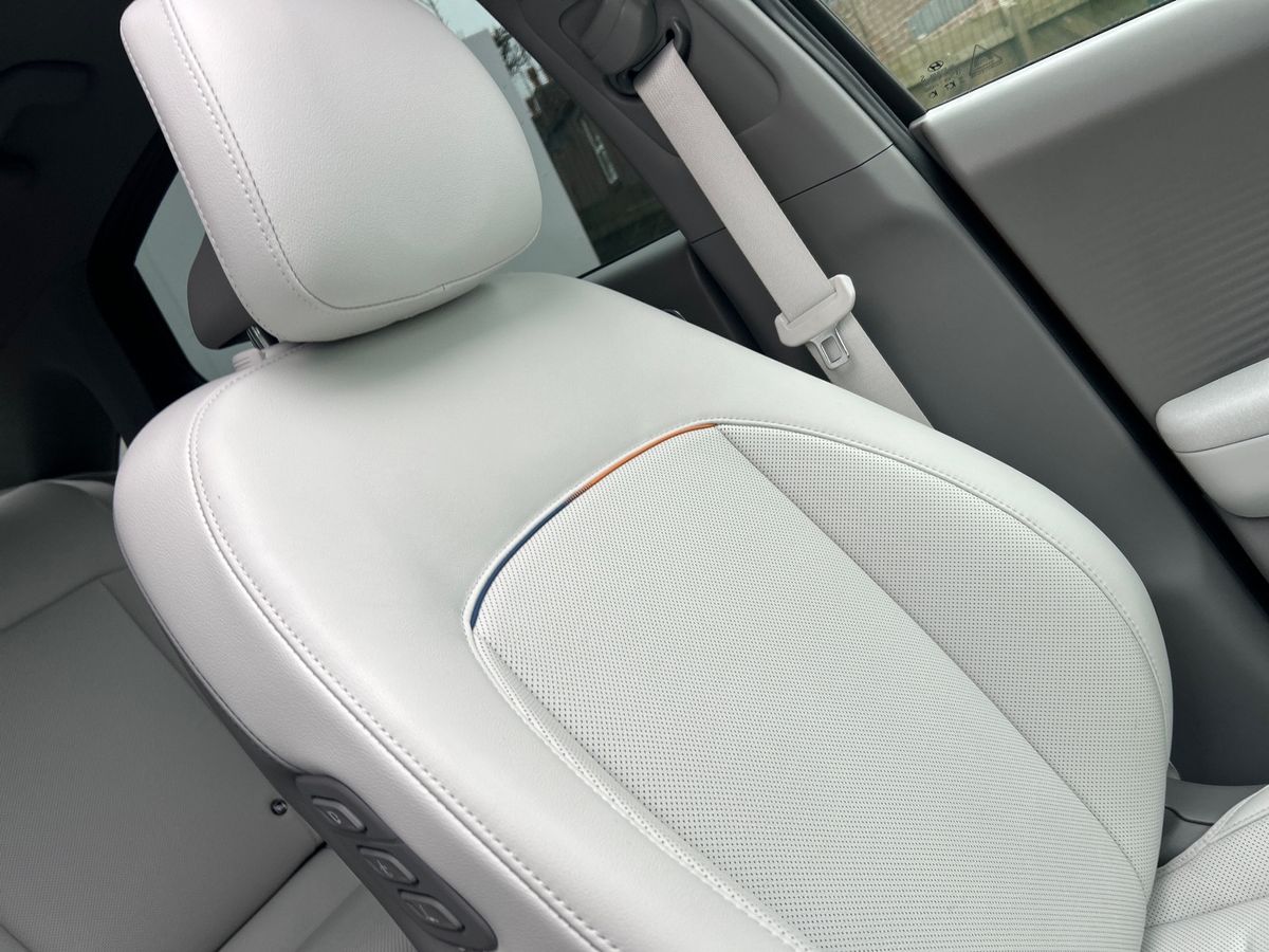 Used Hyundai IONIQ 6 2023 for sale - 77421606: Photo 35