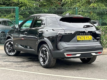 Used Nissan Qashqai 2025 for sale - 76300317: Photo 3