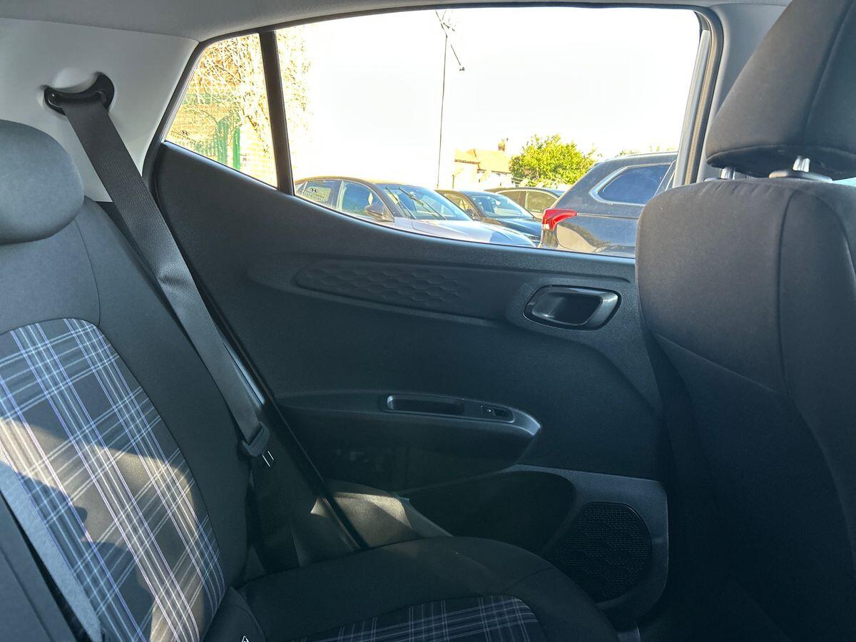 Used Hyundai i10 2024 for sale - 77112551: Photo 22