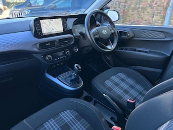 Used Hyundai i10 2024 for sale - 77112551: Photo