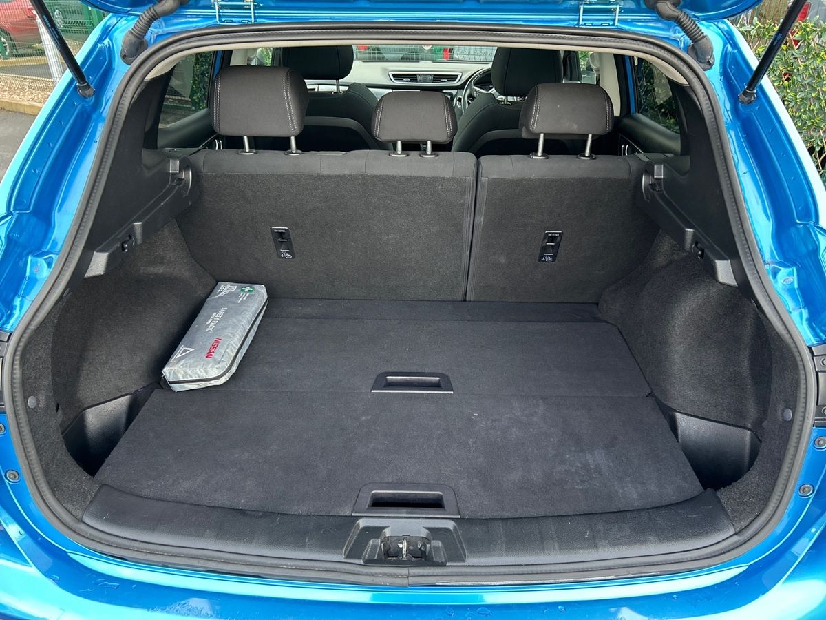 Used Nissan Qashqai 2018 for sale - 77666359: Photo 21