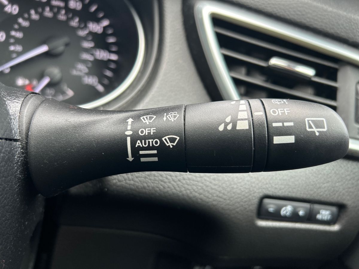 Used Nissan Qashqai 2018 for sale - 77666359: Photo 32