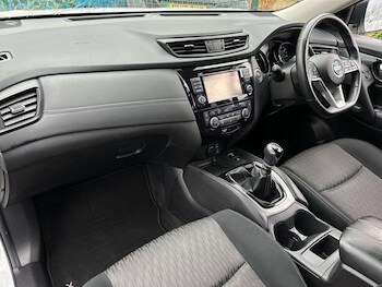 Used Nissan X-Trail 2021 for sale - 76476044: Photo