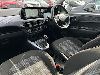 Used Hyundai i10 2024 for sale - 77943681: Photo