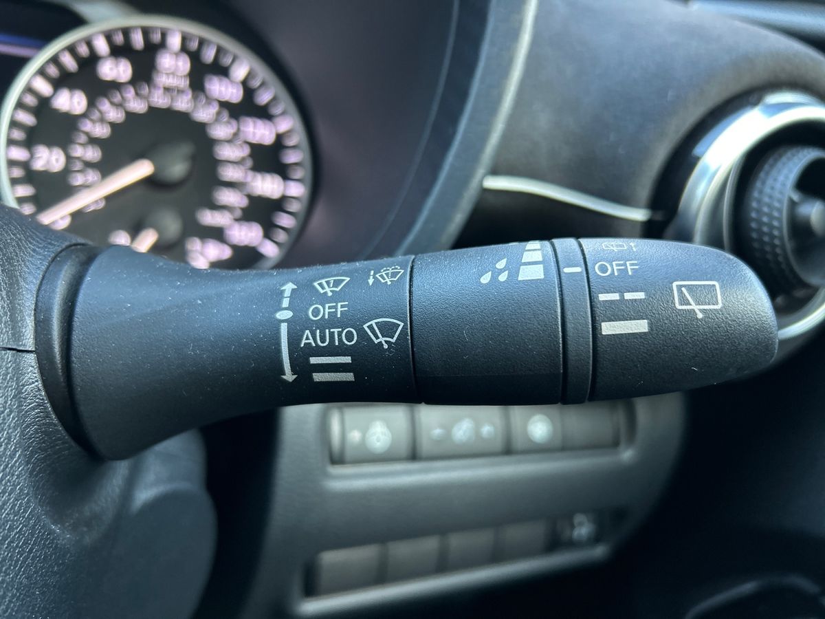 Used Nissan Juke 2023 for sale - 77002111: Photo 31