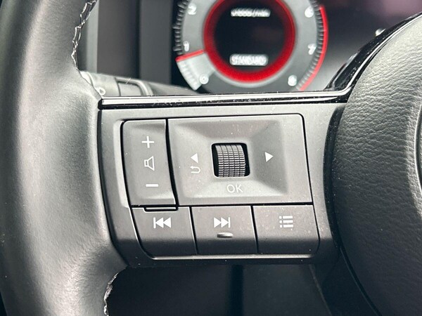 Used Nissan Qashqai 2023 for sale - 76300490: Photo 30