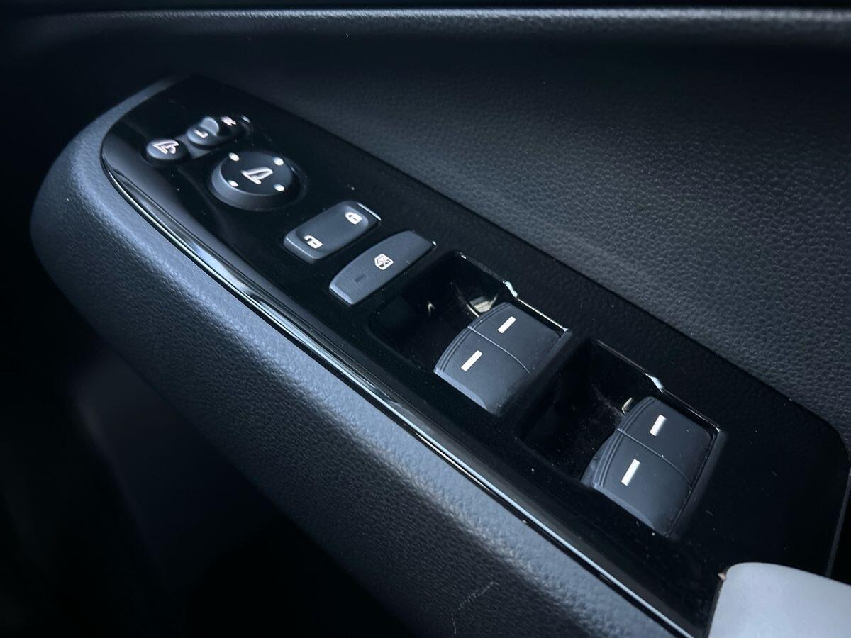 Used Honda HR-V 2022 for sale - 76577604: Photo 44