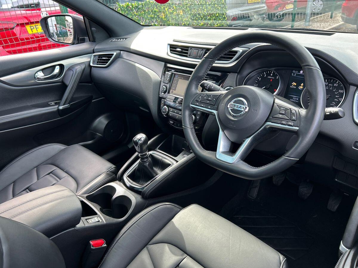 Used Nissan Qashqai 2017 for sale - 76412877: Photo 14