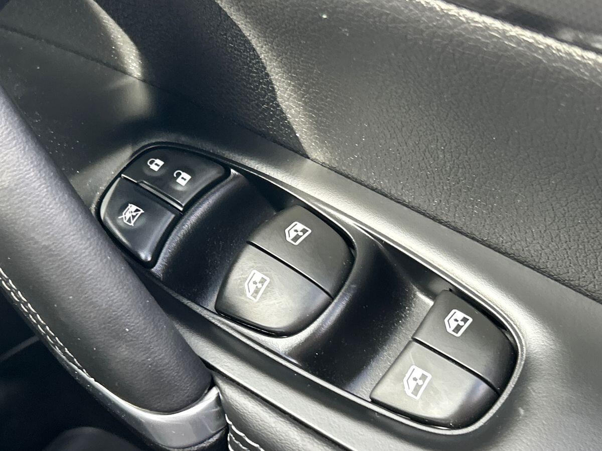 Used Nissan Qashqai 2017 for sale - 76412877: Photo 33