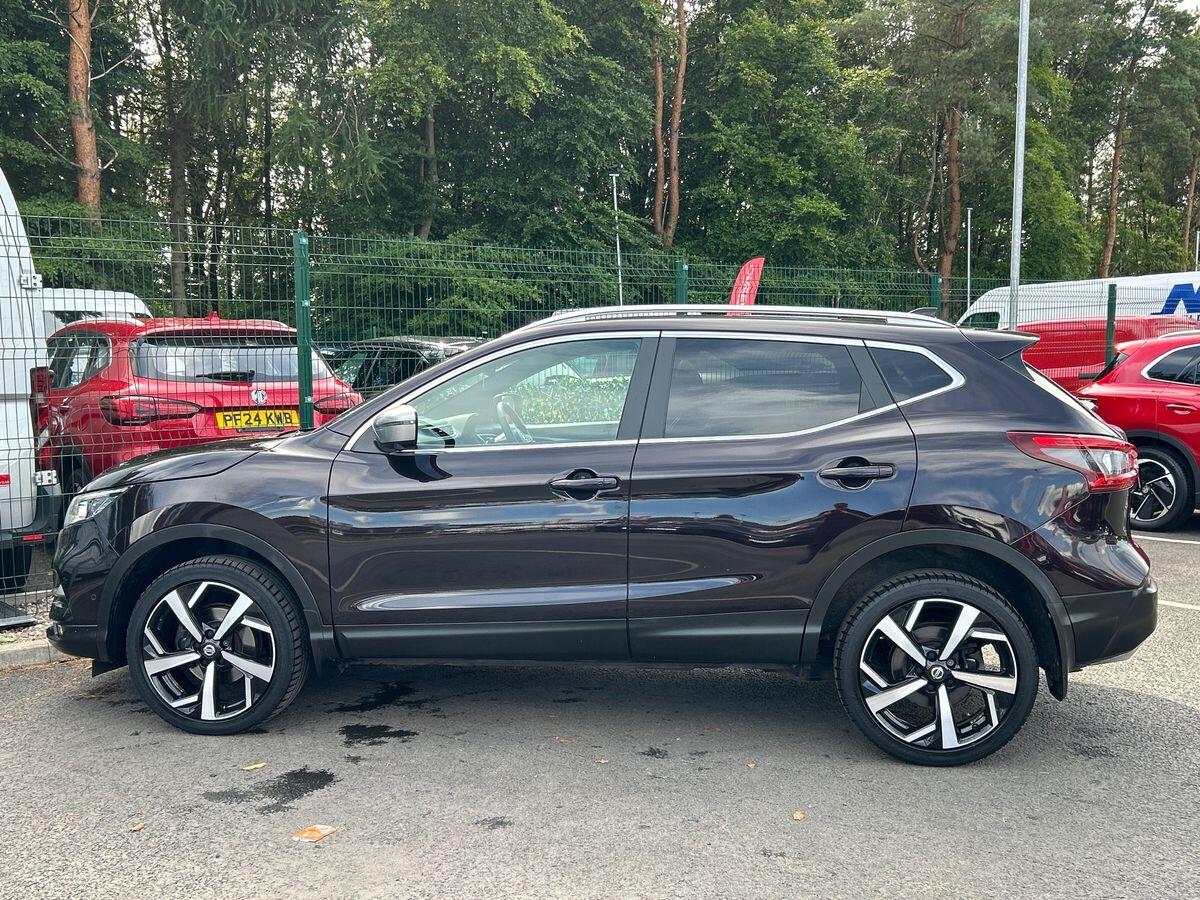 Used Nissan Qashqai 2017 for sale - 76412877: Photo 6