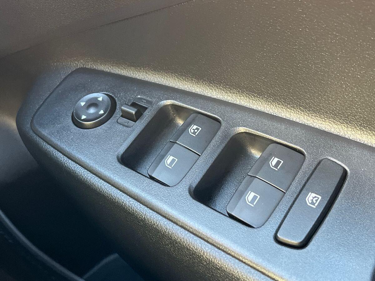 Used Hyundai i10 2025 for sale - 77221168: Photo 41