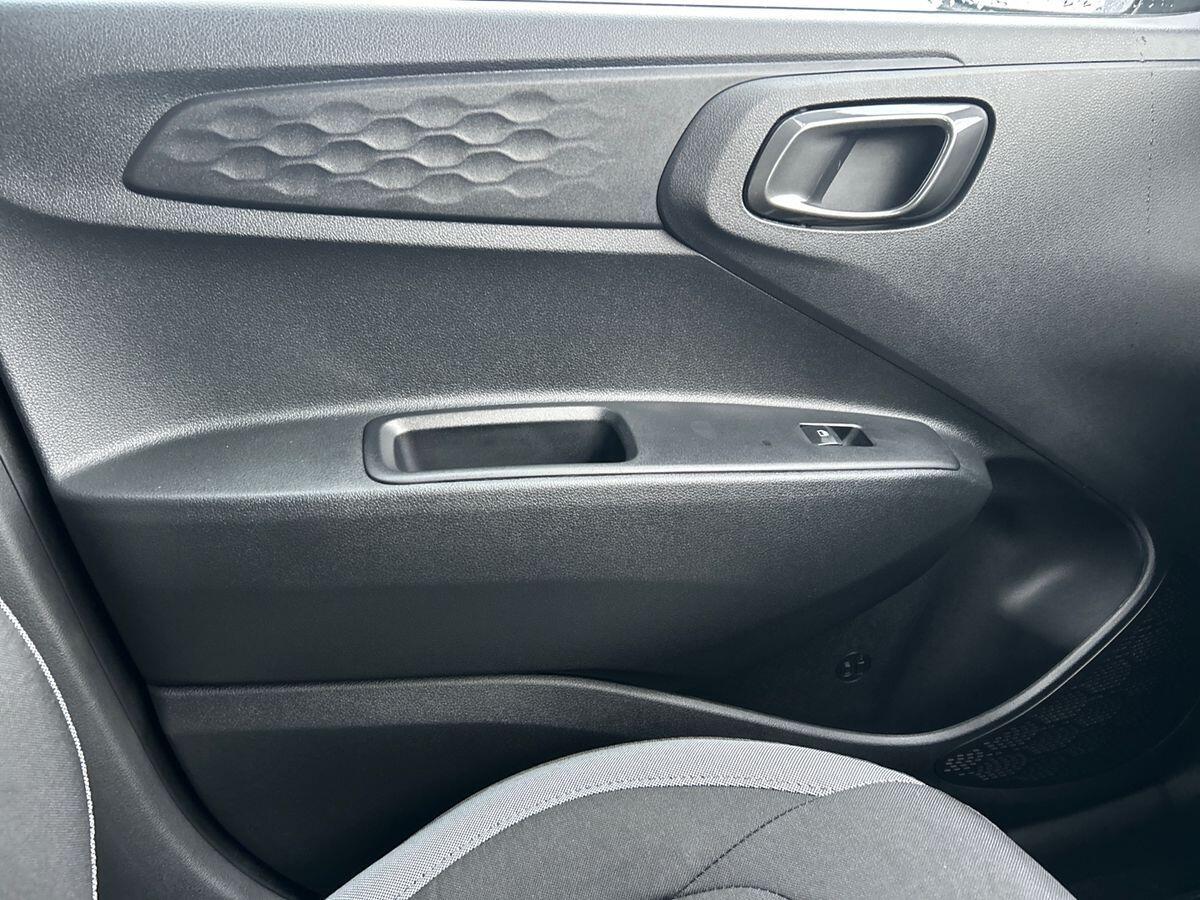 Used Hyundai i10 2025 for sale - 77221157: Photo 29