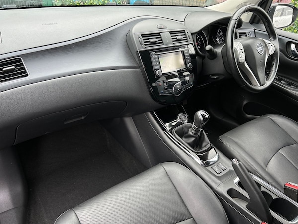 Used Nissan Pulsar 2016 for sale - 76300142: Photo 2