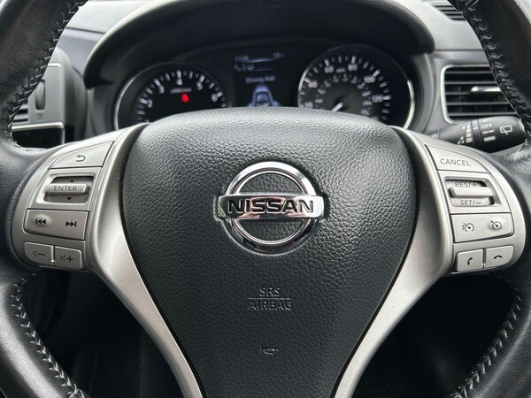 Used Nissan Pulsar 2016 for sale - 76300142: Photo 30