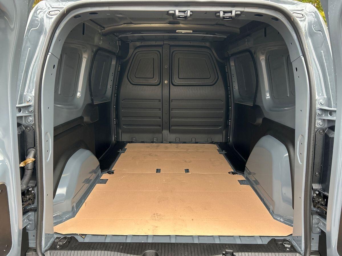 Used Nissan Other 2025 for sale - 76469278: Photo 21