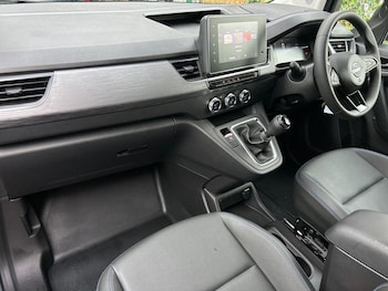 Used Nissan Other 2025 for sale - 76469278: Photo