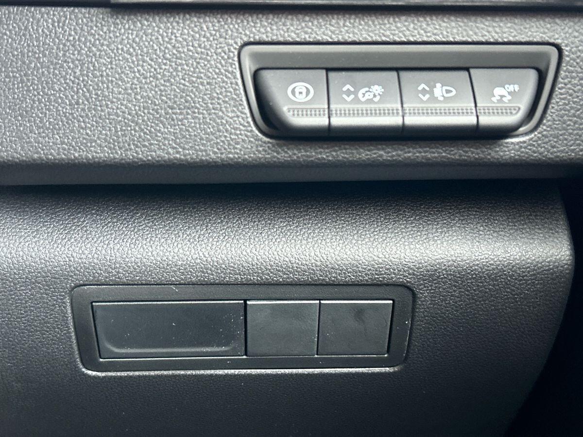 Used Nissan Other 2025 for sale - 76469278: Photo 47