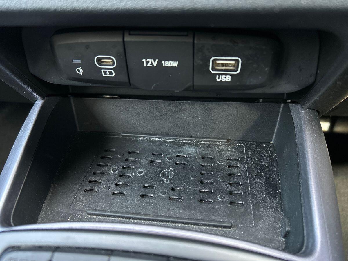 Used Hyundai i10 2024 for sale - 77112635: Photo 32