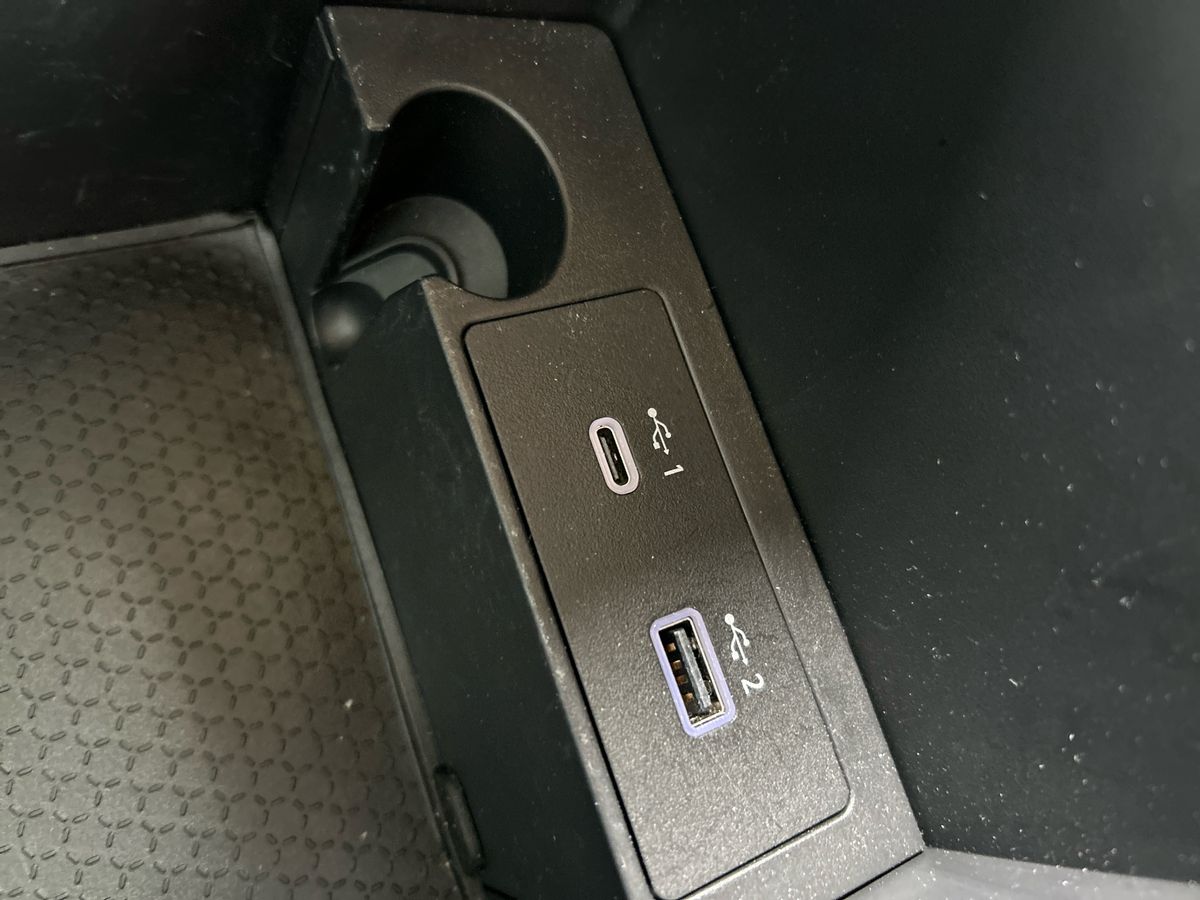 Vehicle 27