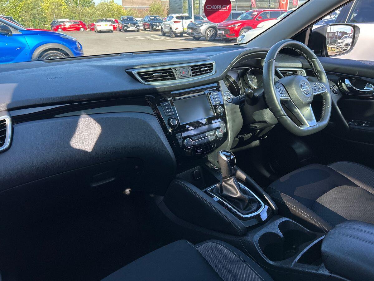 Used Nissan Qashqai 2021 for sale - 76650611: Photo 2