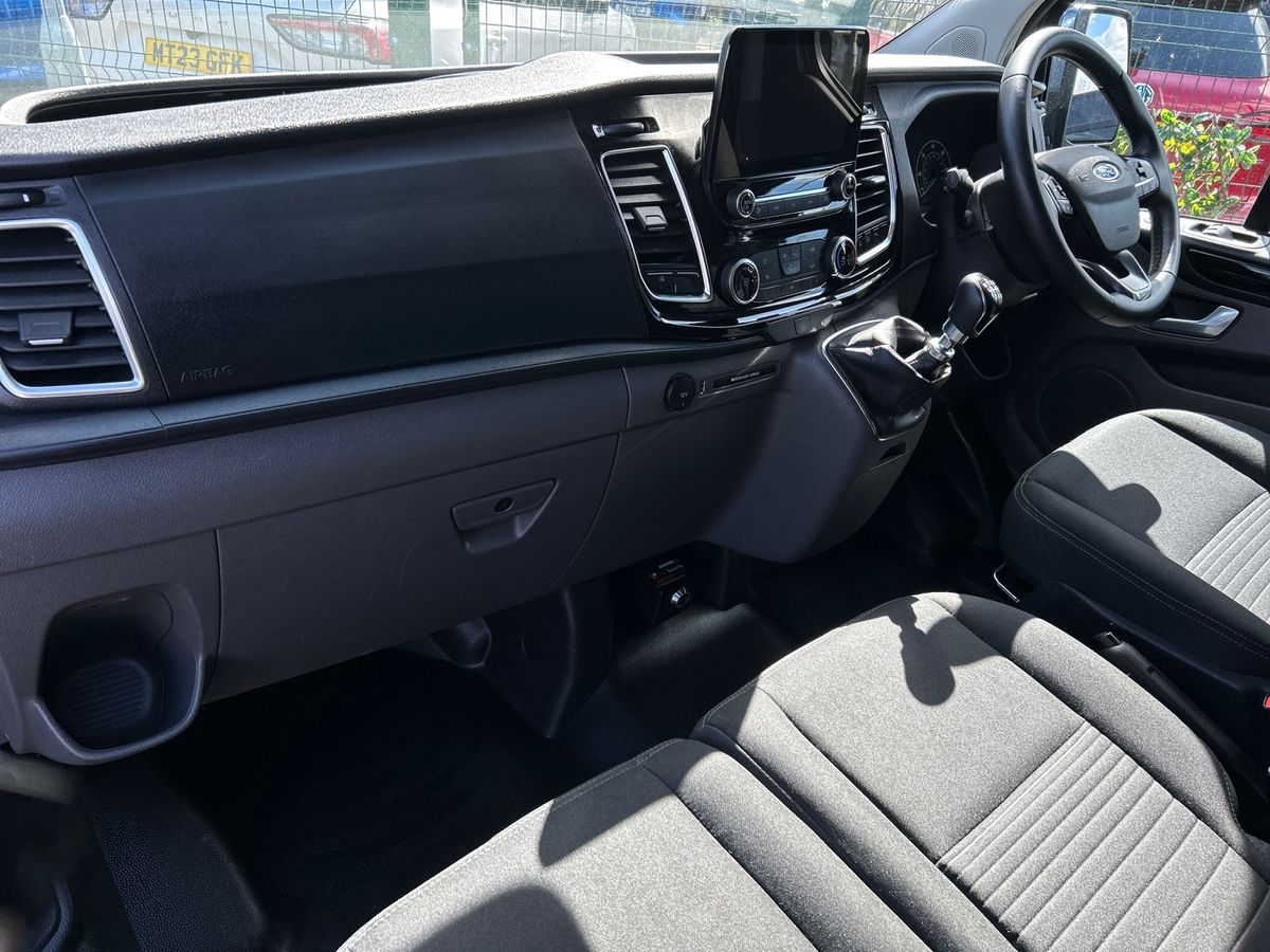 Used Ford Transit Custom 2023 for sale - 78201692: Photo 2