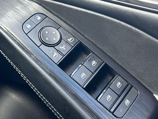 Used Nissan Qashqai 2022 for sale - 76299901: Photo 32