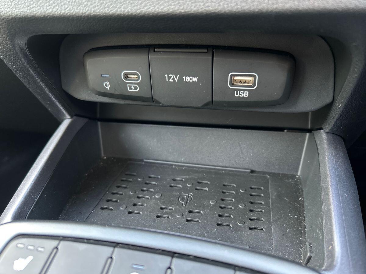 Used Hyundai i10 2024 for sale - 77112664: Photo 31