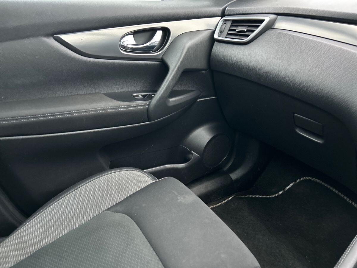 Used Nissan Qashqai 2018 for sale - 76884229: Photo 41