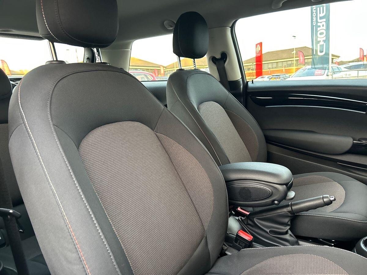 Used MINI Hatch 2022 for sale - 76916482: Photo 19