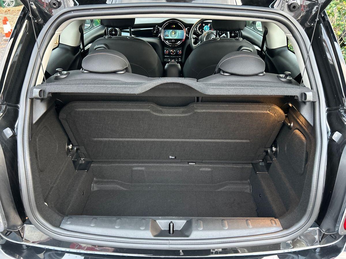 Used MINI Hatch 2022 for sale - 76916482: Photo 22