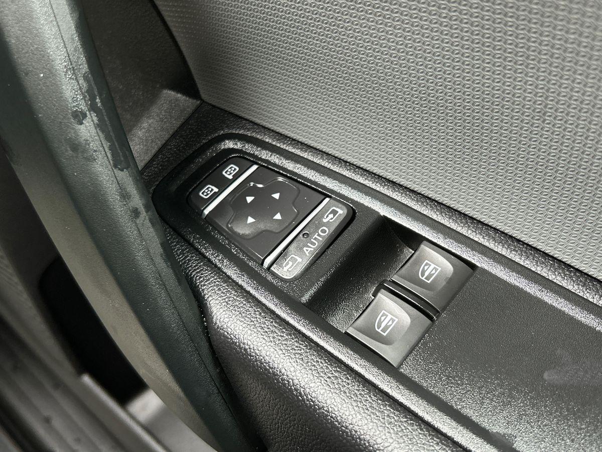 Used Nissan Other 2023 for sale - 76590505: Photo 18