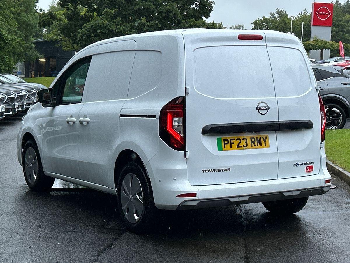 Used Nissan Other 2023 for sale - 76590505: Photo 3