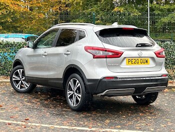 Used Nissan Qashqai 2020 for sale - 76502987: Photo