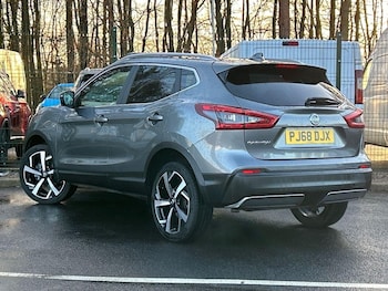 Used Nissan Qashqai 2018 for sale - 77194812: Photo