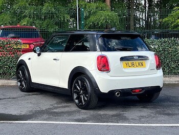 Used MINI Hatch 2018 for sale - 78579540: Photo