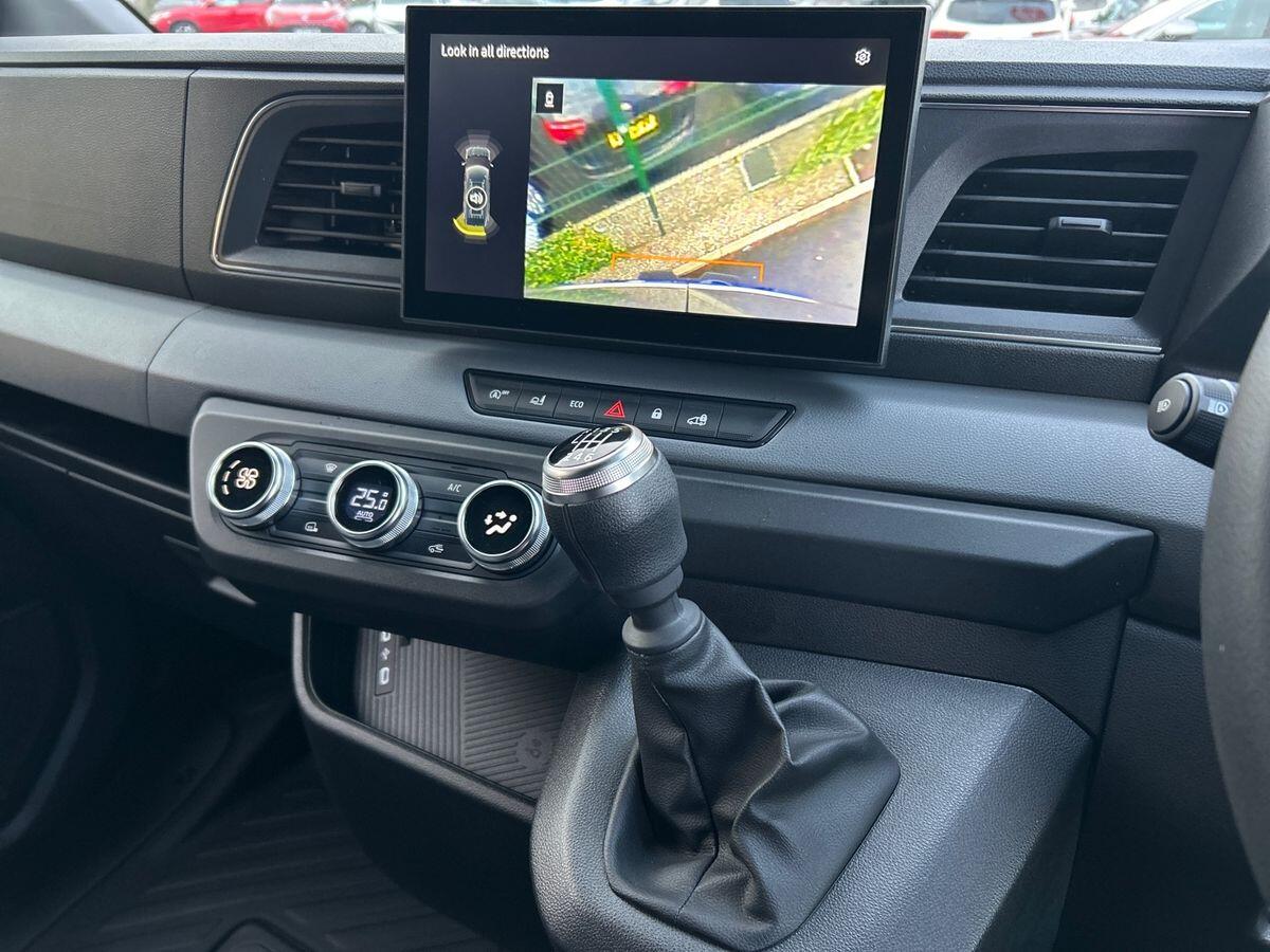 Used Nissan Interstar 2026 for sale - 77394128: Photo 17