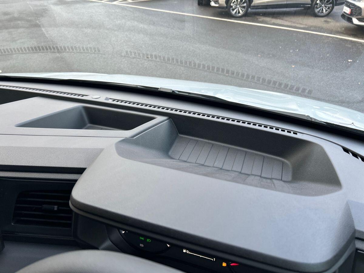 Used Nissan Interstar 2026 for sale - 77394128: Photo 42