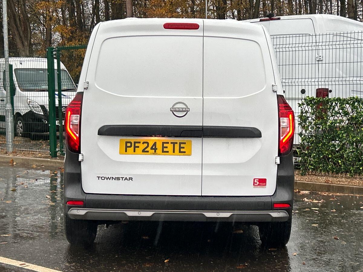 Used Nissan Other 2024 for sale - 76774665: Photo 5