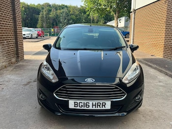 Used Ford Fiesta 2016 for sale - 79479450: Photo
