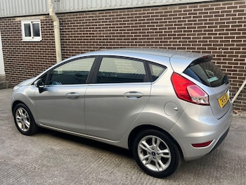 Used Ford Fiesta 2016 for sale - 79479446: Photo