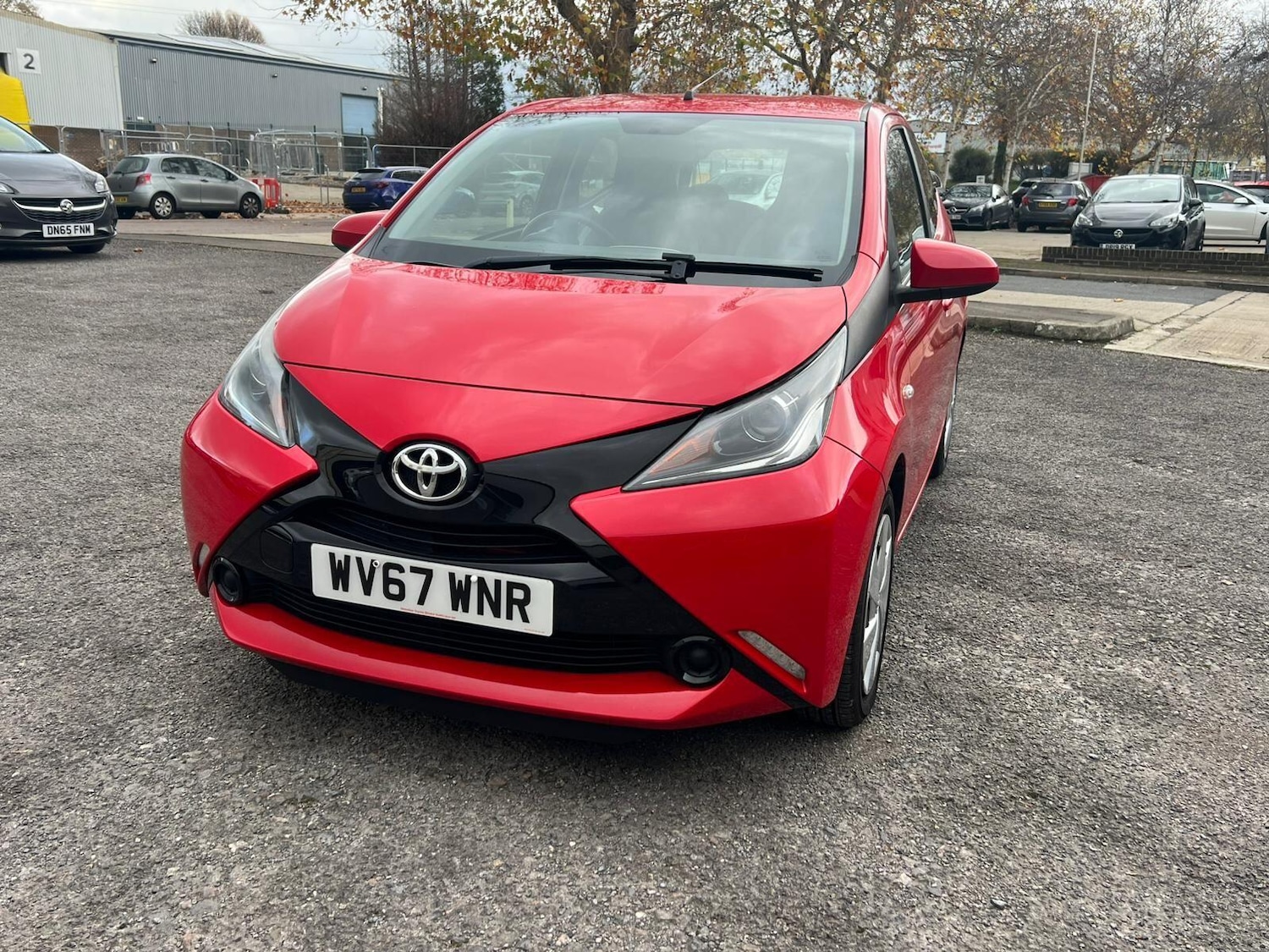 Used Toyota AYGO 2017 for sale - 77813670: Photo 2