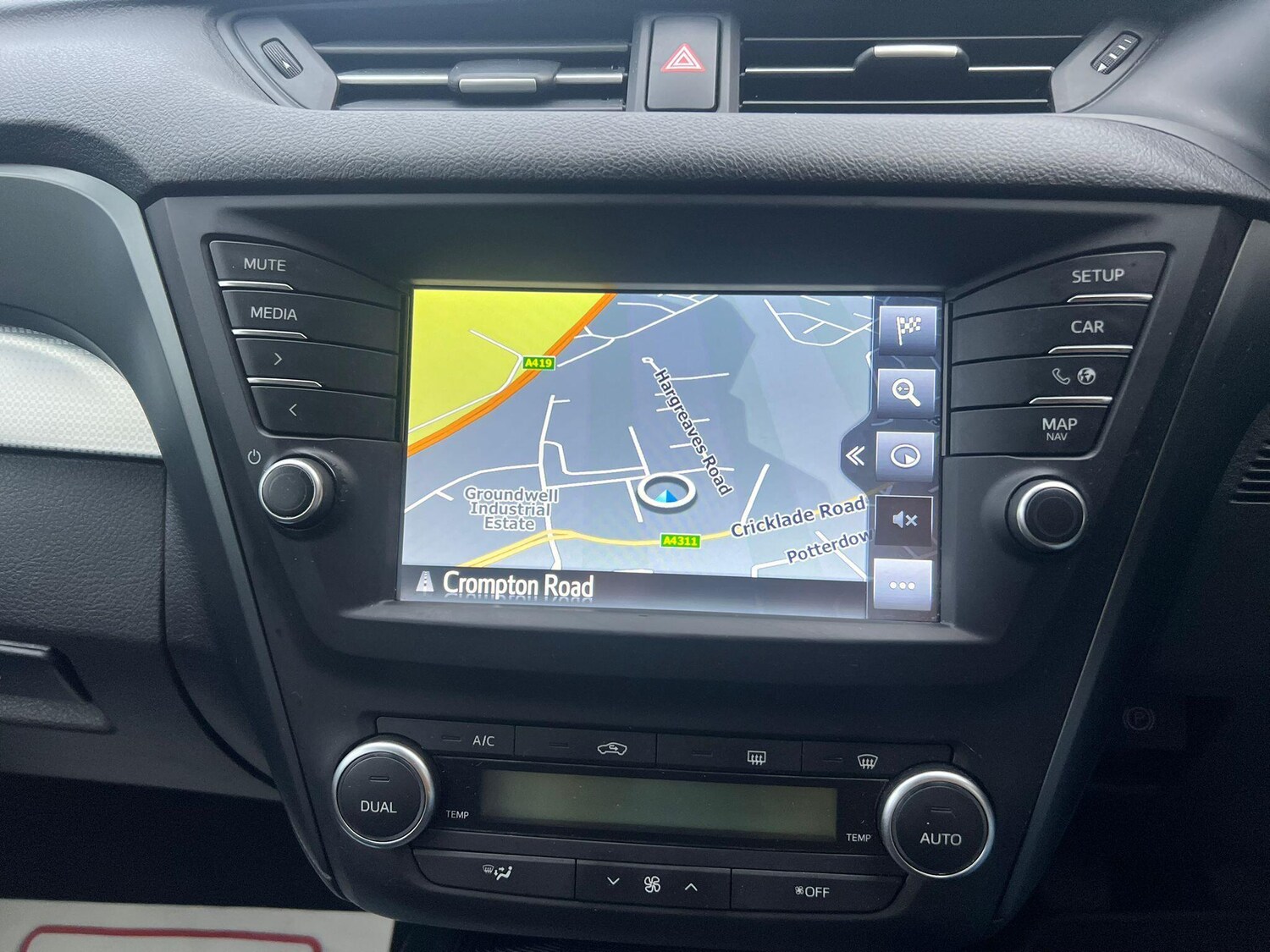 Used Toyota Avensis 2018 for sale - 77813674: Photo 20