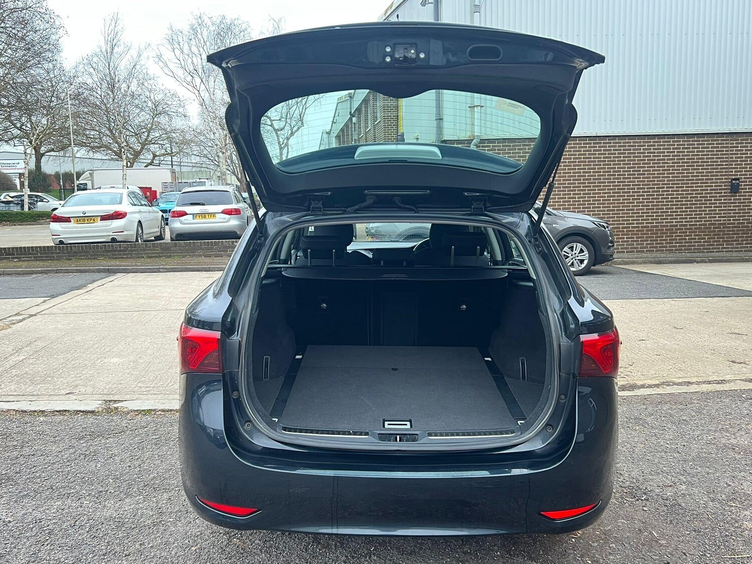 Used Toyota Avensis 2018 for sale - 77813674: Photo 23