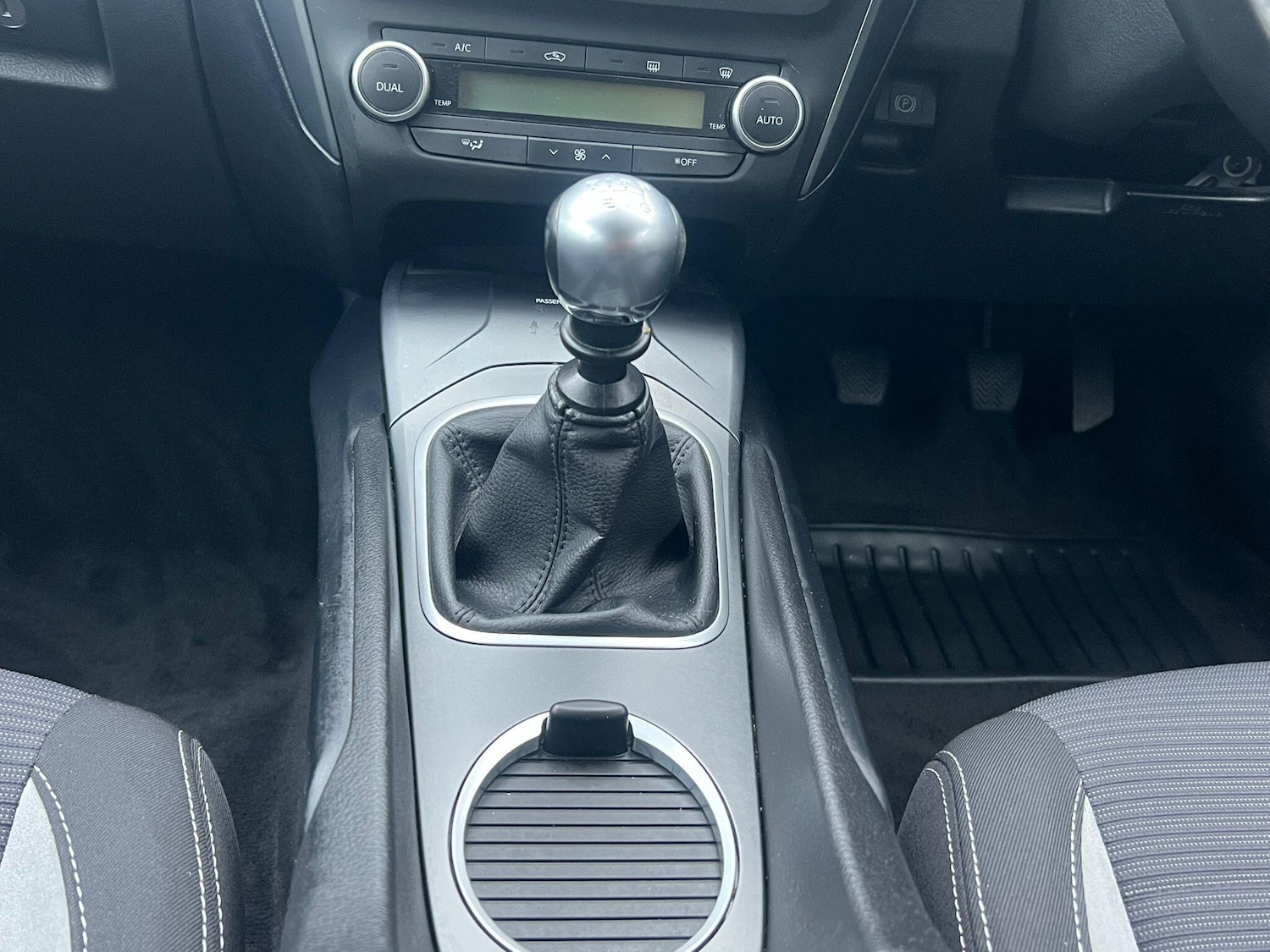 Used Toyota Avensis 2018 for sale - 77813674: Photo 9