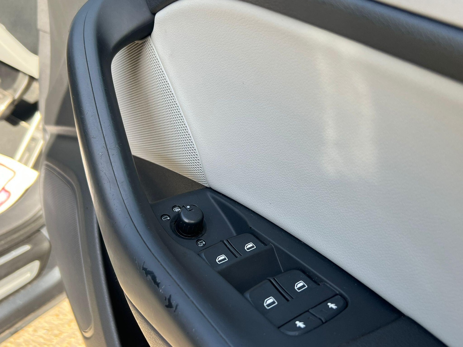 Used Audi Q3 2013 for sale - 78170635: Photo 22