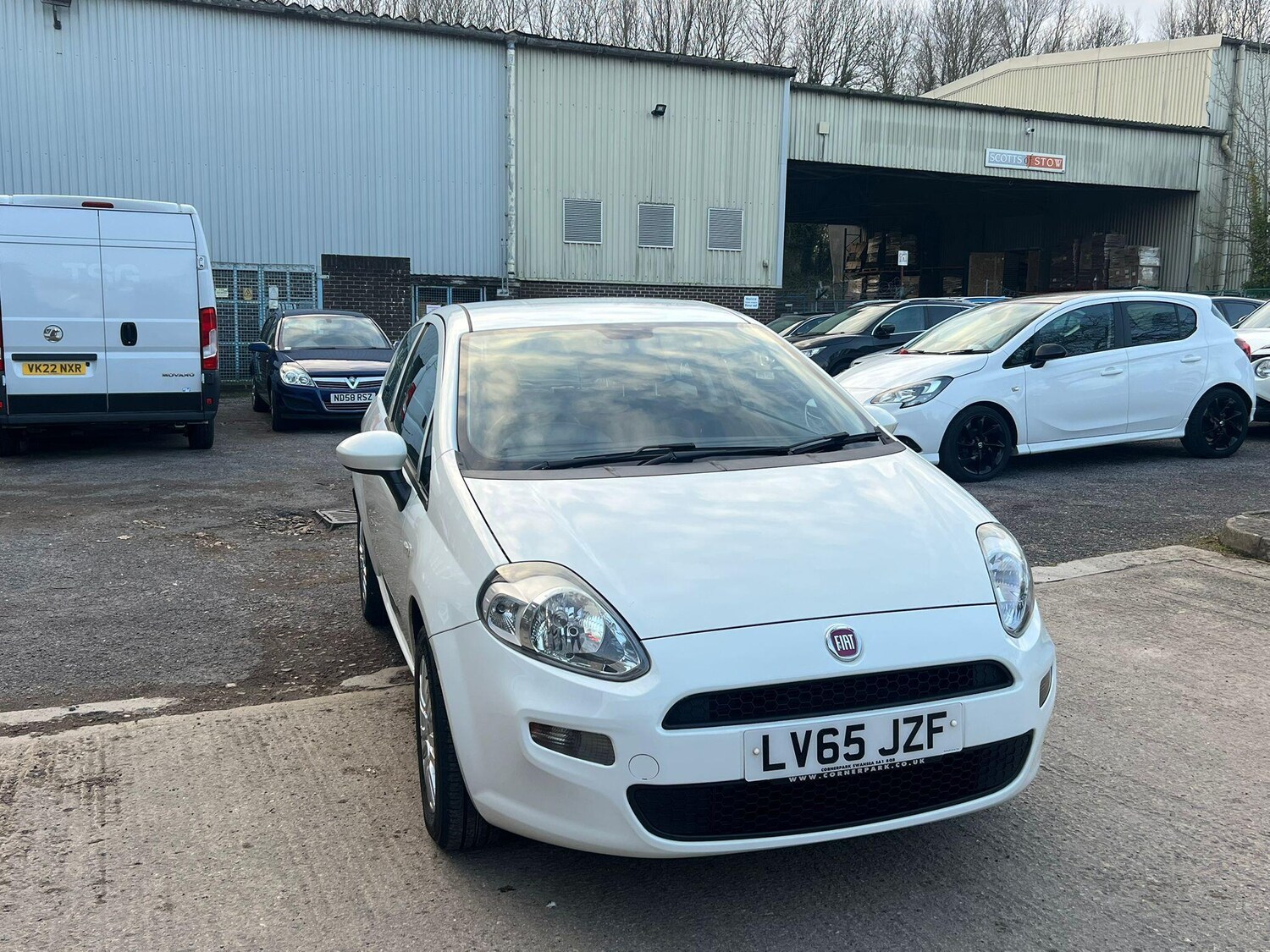 Used Fiat Punto 2015 for sale - 77813669: Photo 21