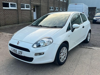 Used Fiat Punto 2015 for sale - 77813669: Photo