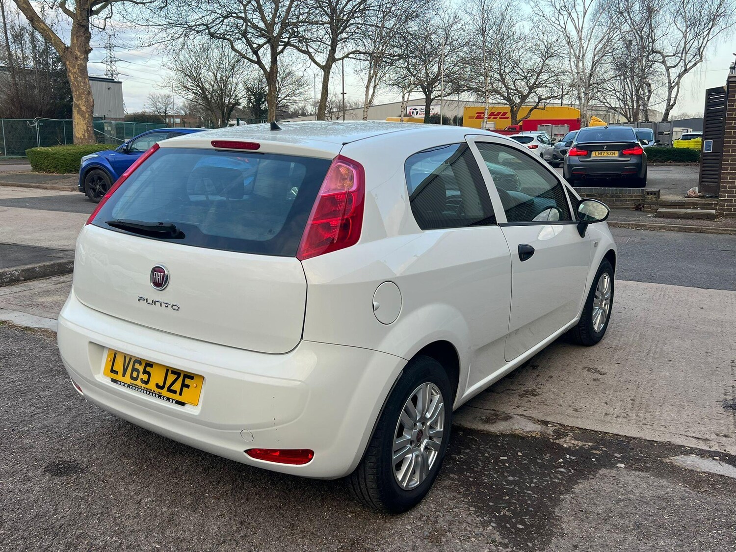 Used Fiat Punto 2015 for sale - 77813669: Photo 9