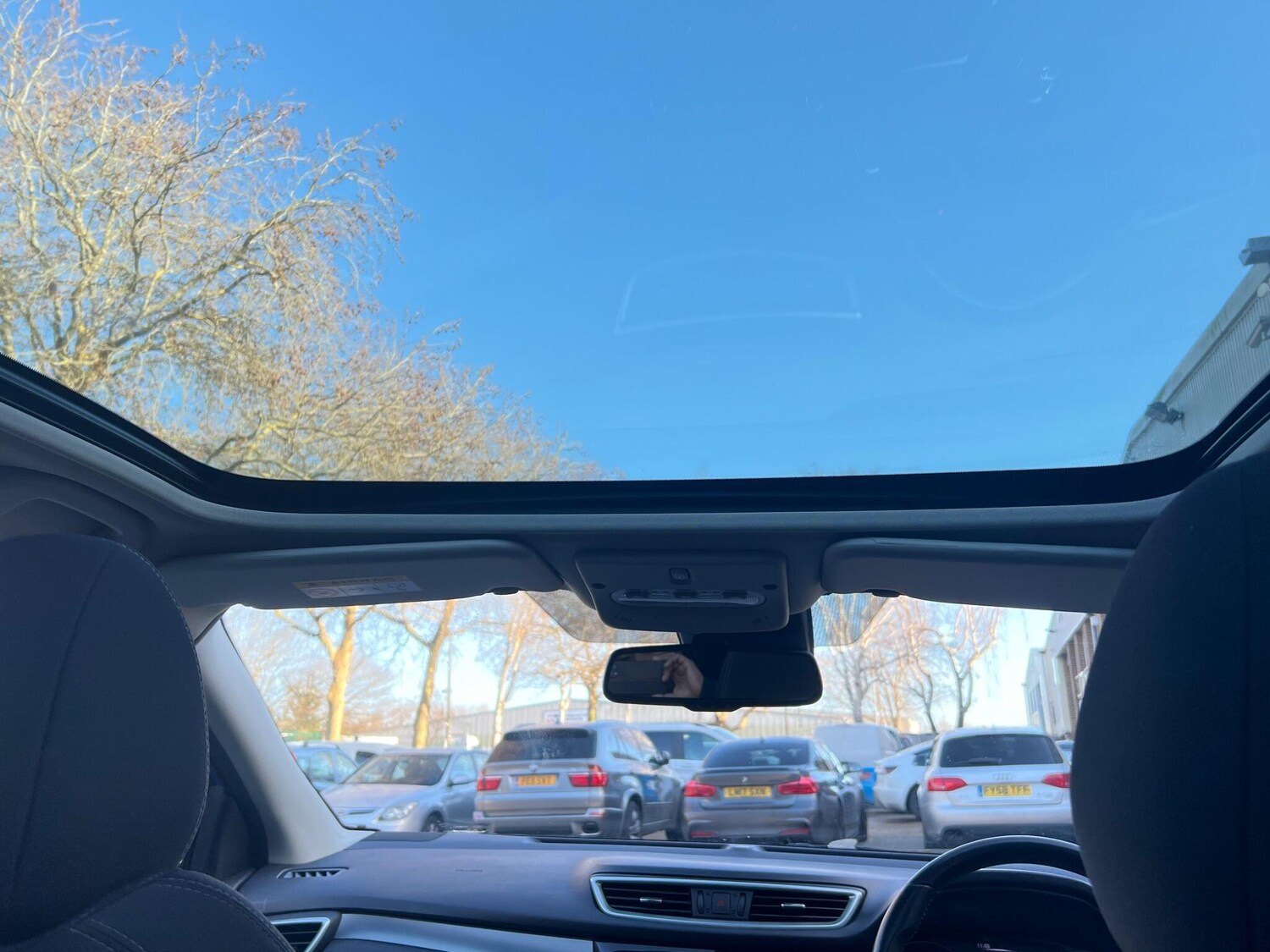 Used Nissan Qashqai 2018 for sale - 77813684: Photo 24